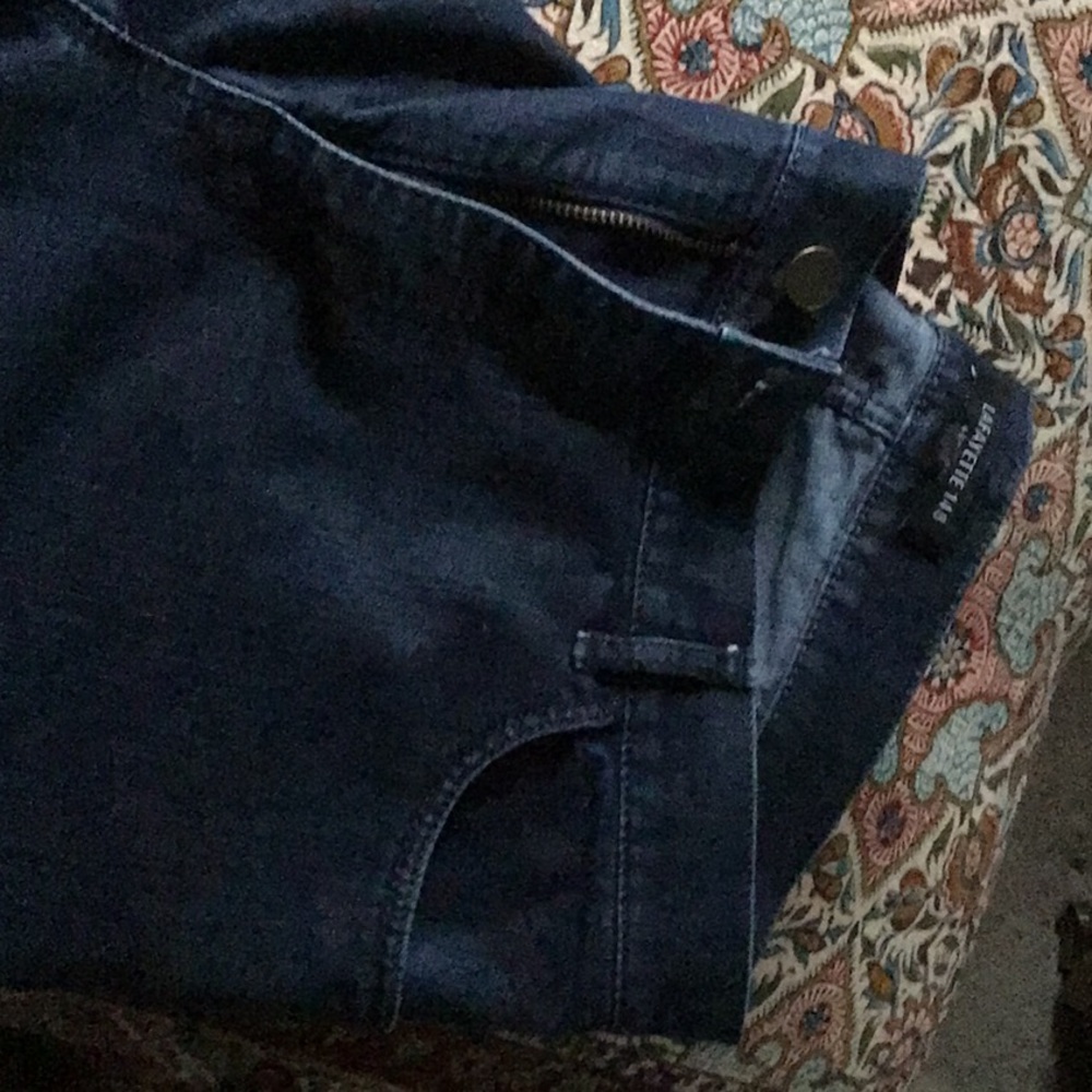 Lafayette 148 Straight Leg Jeans Dark Wash Size 8